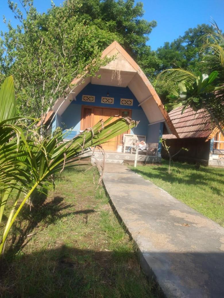 Dinoyin Bungalows Gili Meno Exterior foto