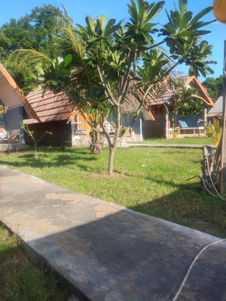 Dinoyin Bungalows Gili Meno Exterior foto