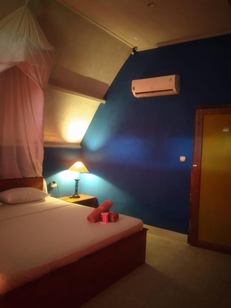 Dinoyin Bungalows Gili Meno Exterior foto