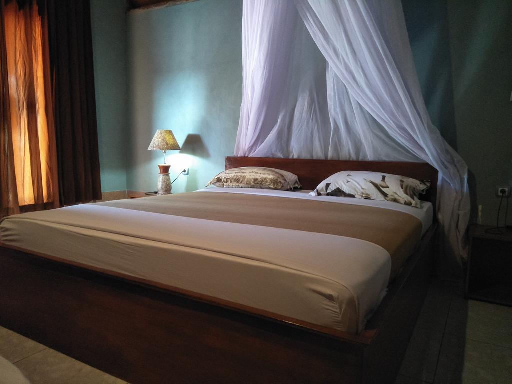 Dinoyin Bungalows Gili Meno Exterior foto